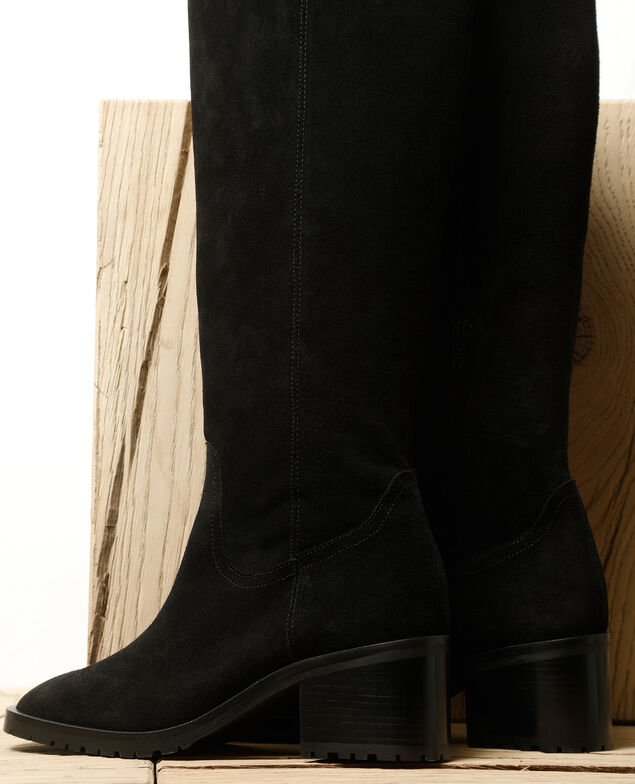 Suede boots Black