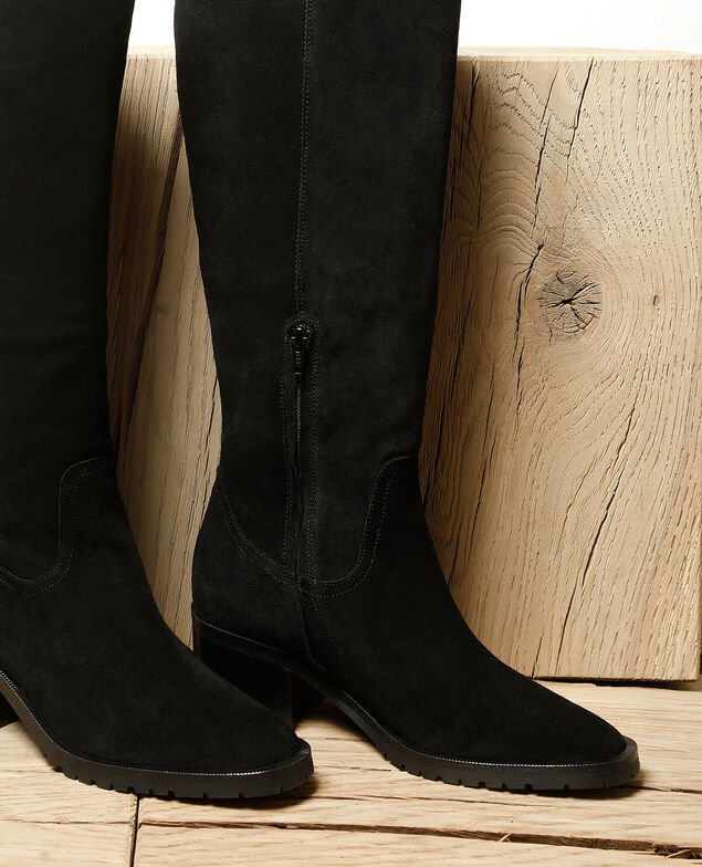 Suede boots Black