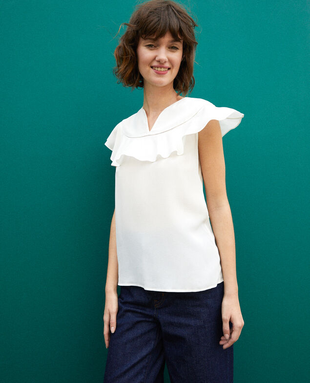 Frilly blouse White