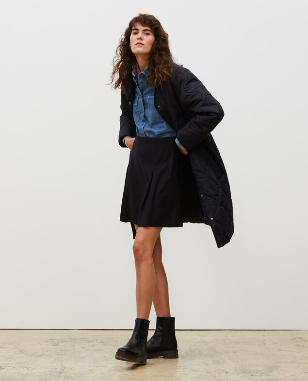 V-neck down coat  Black beauty