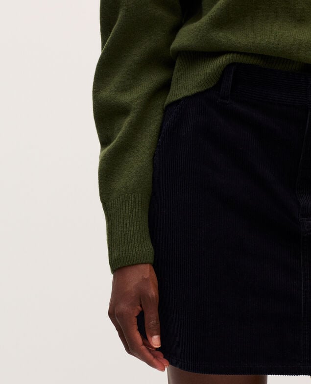 Round neck wool jumper U570 olive