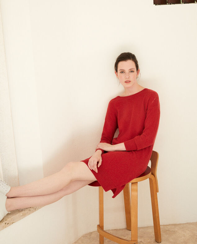 Cashmere dress Pompeian red