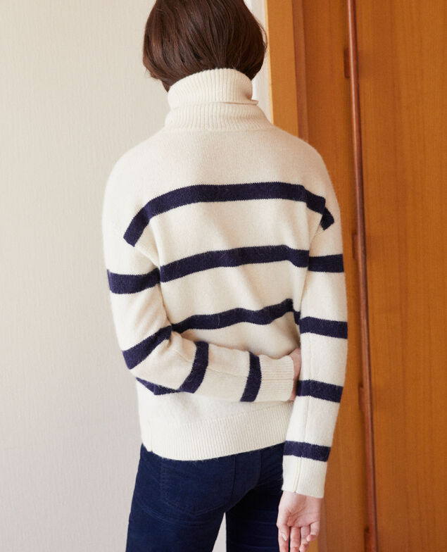 Roll neck jumper White