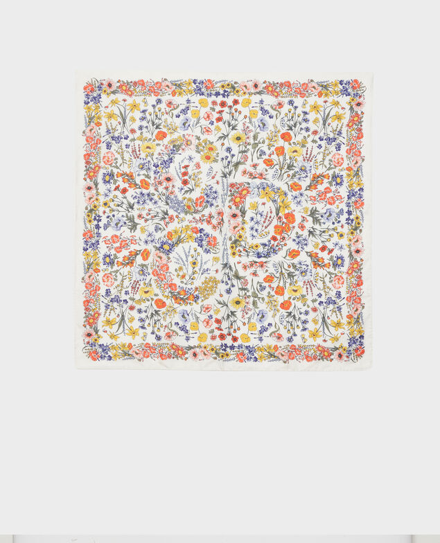 Square silk scarf Gardenia