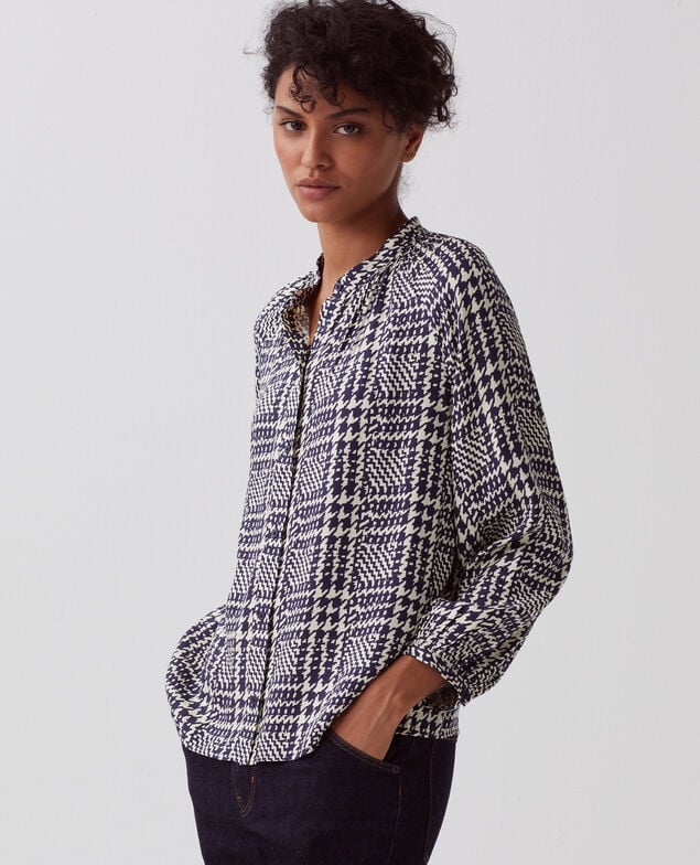 Long-sleeve silky blouse I681 houndstooth ble