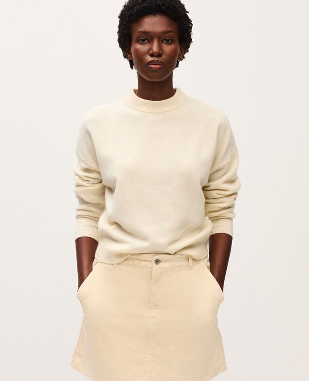 Round neck wool jumper U010 off white