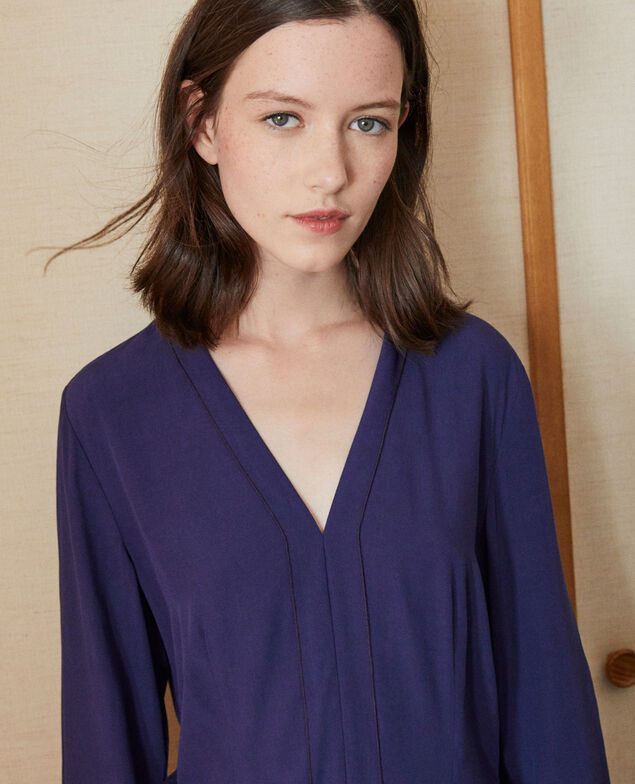 V-neck dress Blue