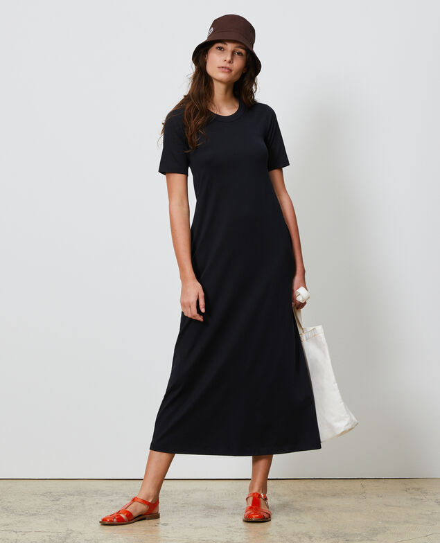 Long cotton dress with round neck Black beauty