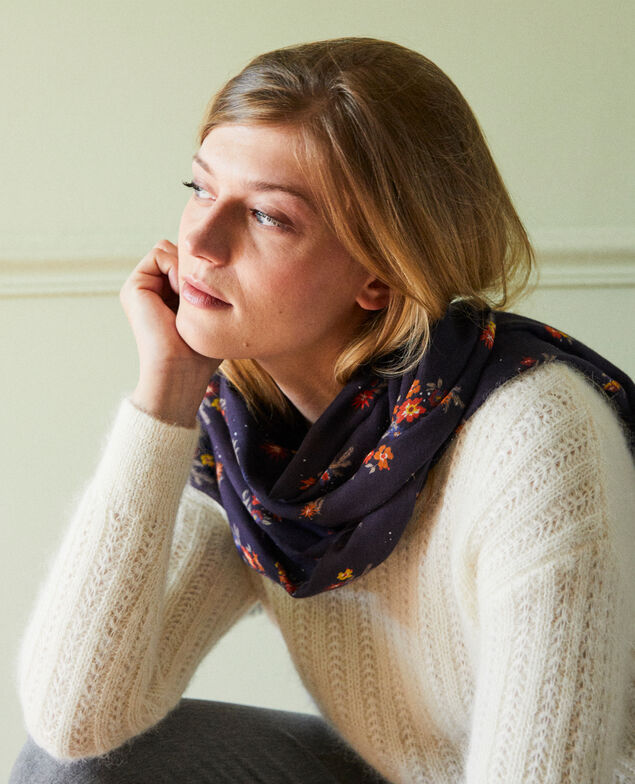 Printed scarf Deep well