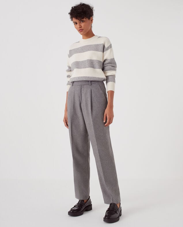 Straight wool trousers U060 gray