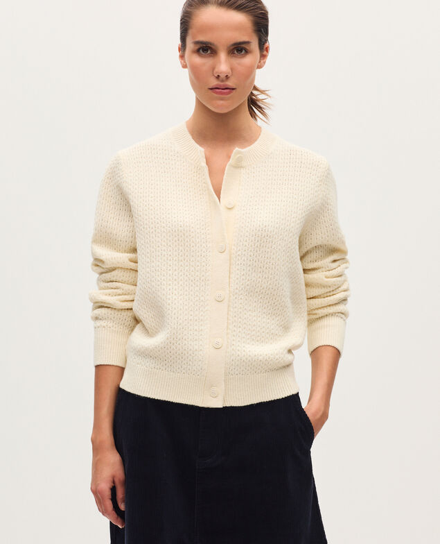 Round neck cardigan  U010 off white