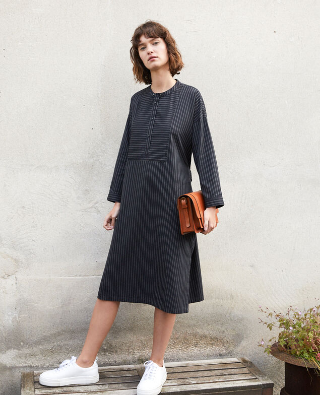 Mandarin collar dress Black