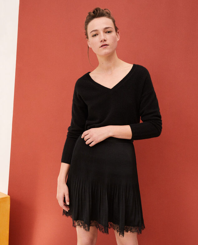 Pleated skirt with lace detail Black