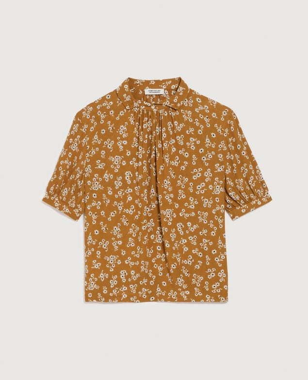 Short-sleeve silky blouse K480 daisy camel