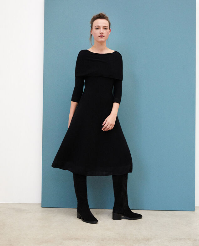 Wholegarment dress with adjustable collar Black