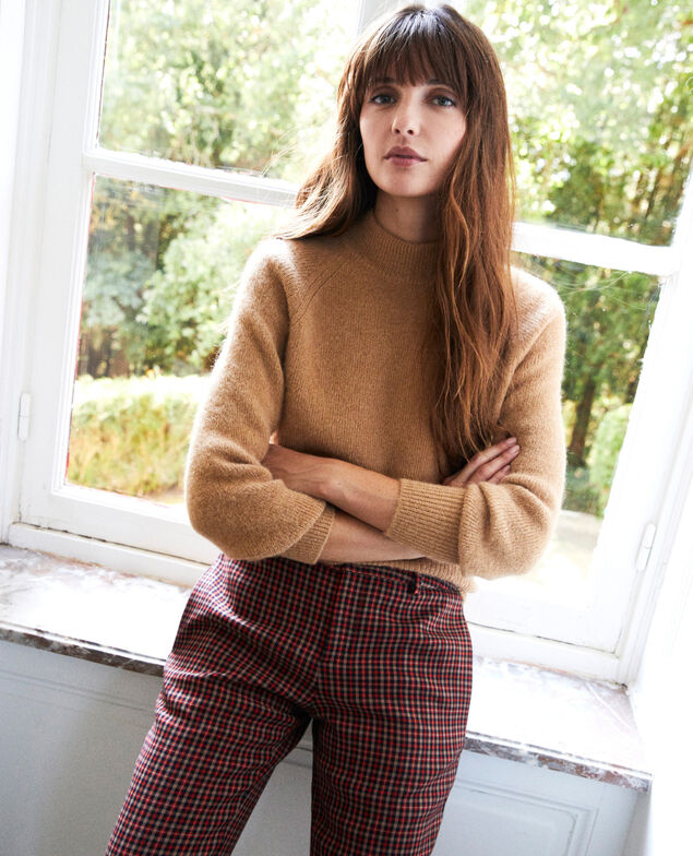 Turtleneck jumper Iced coffee