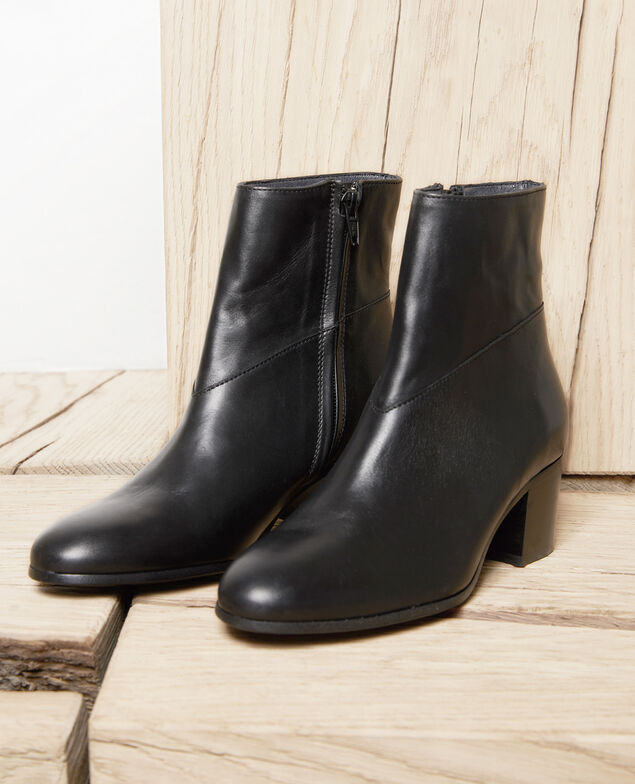 Black leather ankle boots Noir
