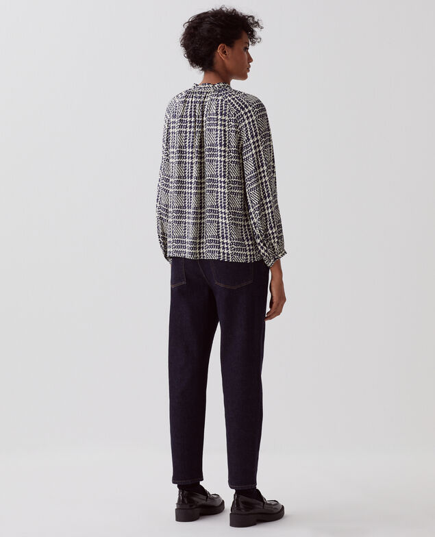 Long-sleeve silky blouse I681 houndstooth ble