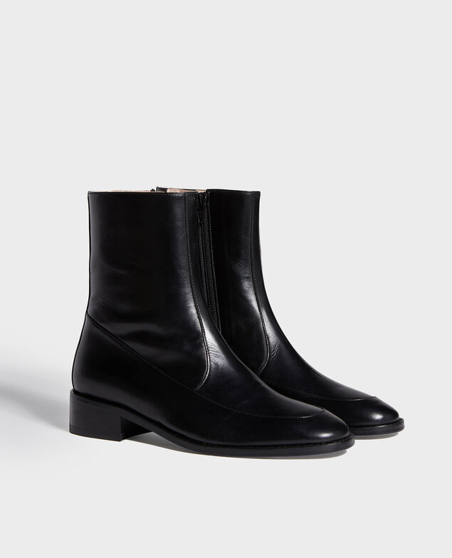 Fitted leather boots Black beauty