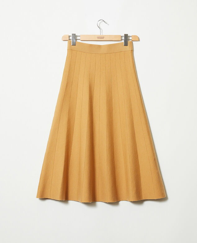 Flared skirt Iced coffee