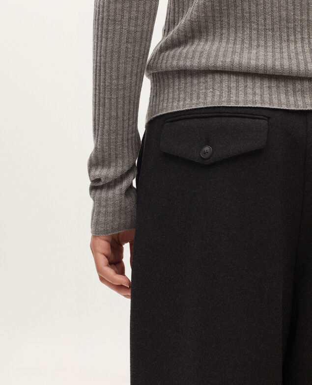 V-neck merino wool jumper K070 mel gray