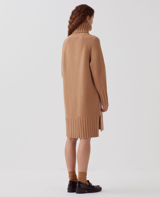 Wool roll neck jumper dress I321 camel