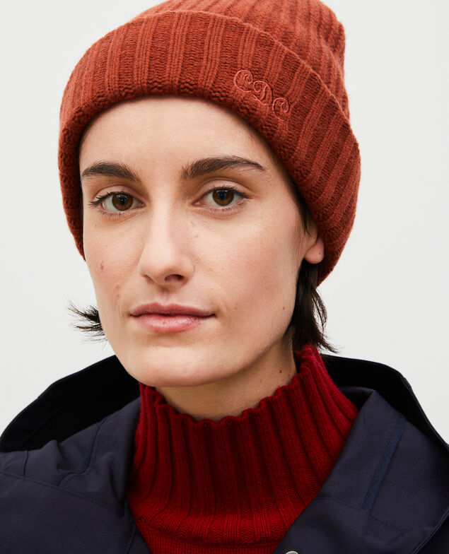 Embroidered "CDC" wool beanie Brandy brown