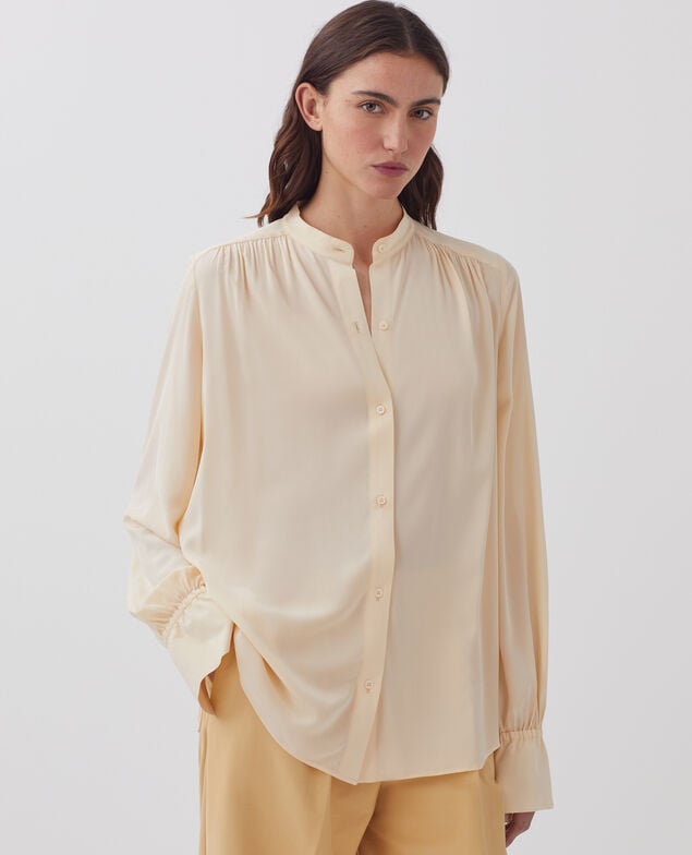 Long-sleeve silky shirt J300 natural