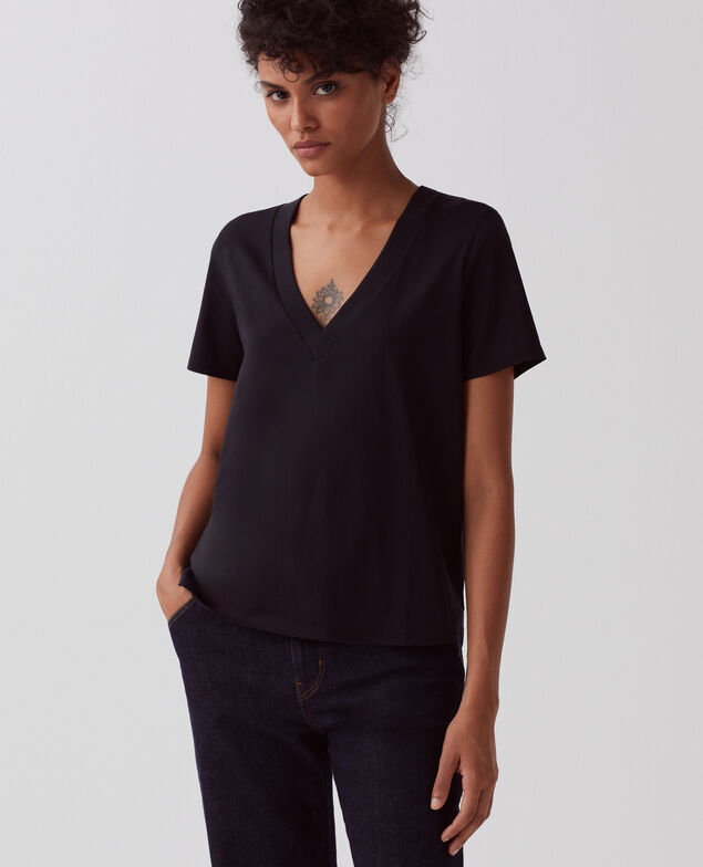 LEA - V-neck cotton t-shirt H091 black beauty
