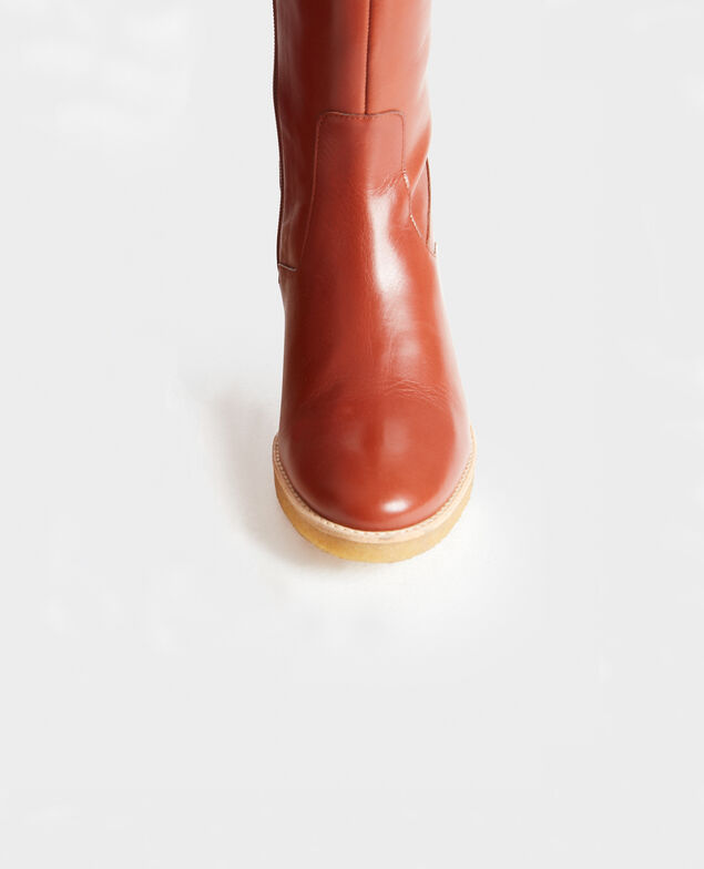 Leather boots with a crepe sole Brandy brown