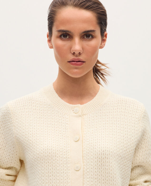 Round neck cardigan  U010 off white