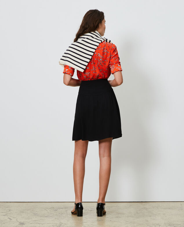 Floaty mini skirt Black beauty
