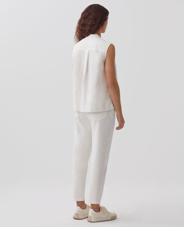 Sleeveless blouse H013 gardenia