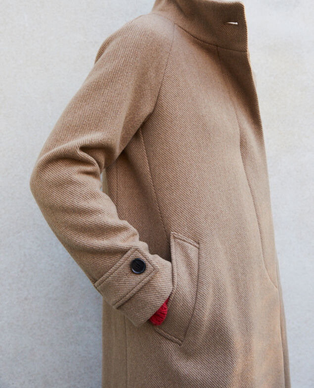 Coat with stand-up collar Beige