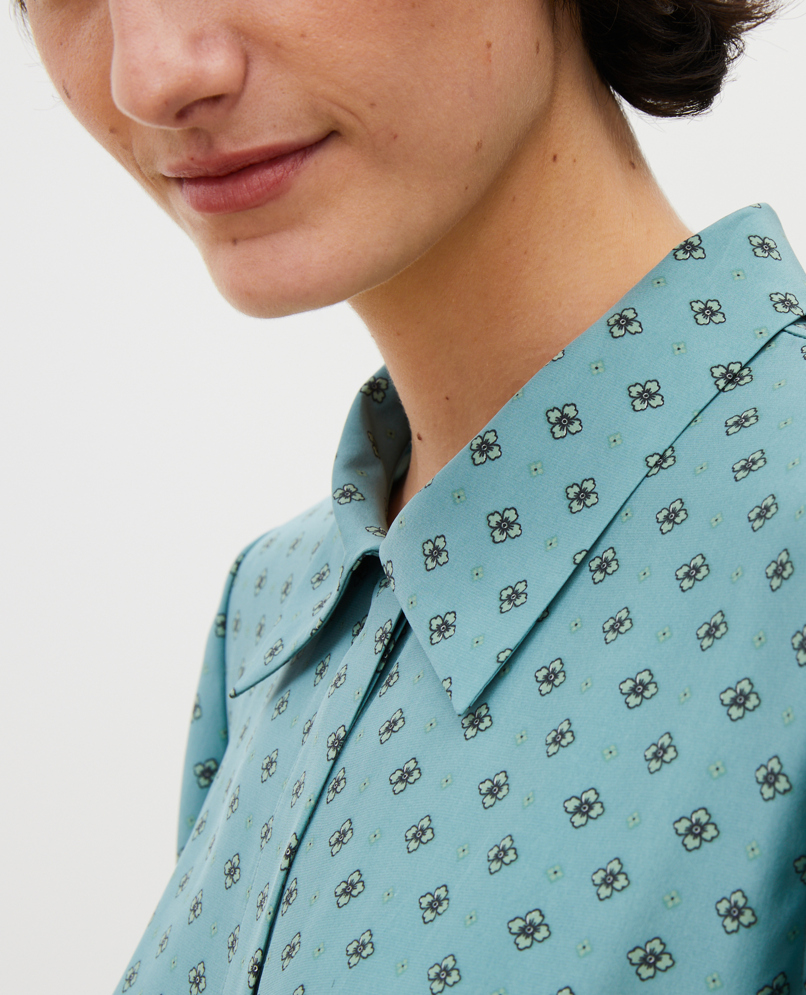 MEDI SATIN DOCKING TUNIC TEE