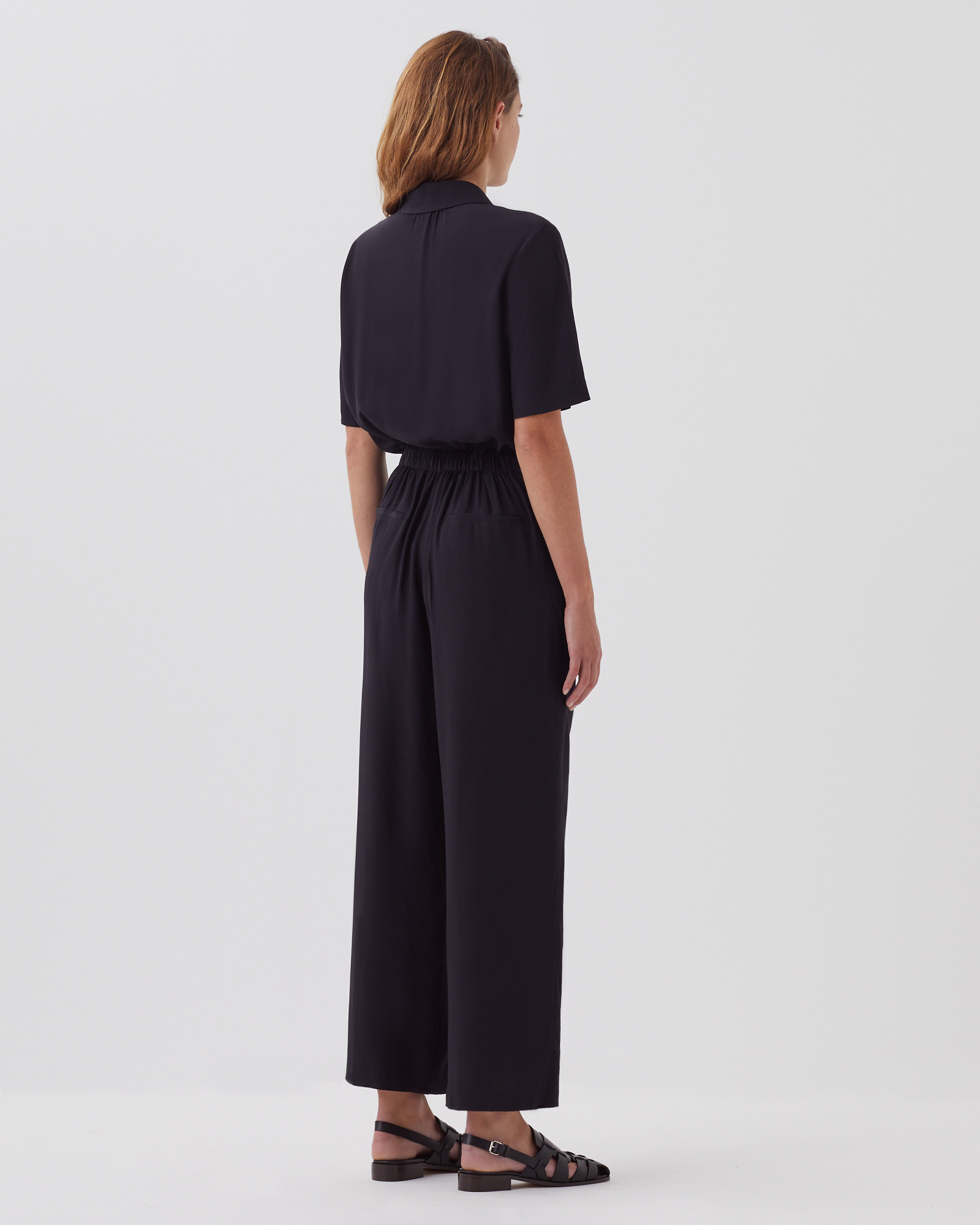 Silky short-sleeve jumpsuit black beauty - Comptoir des